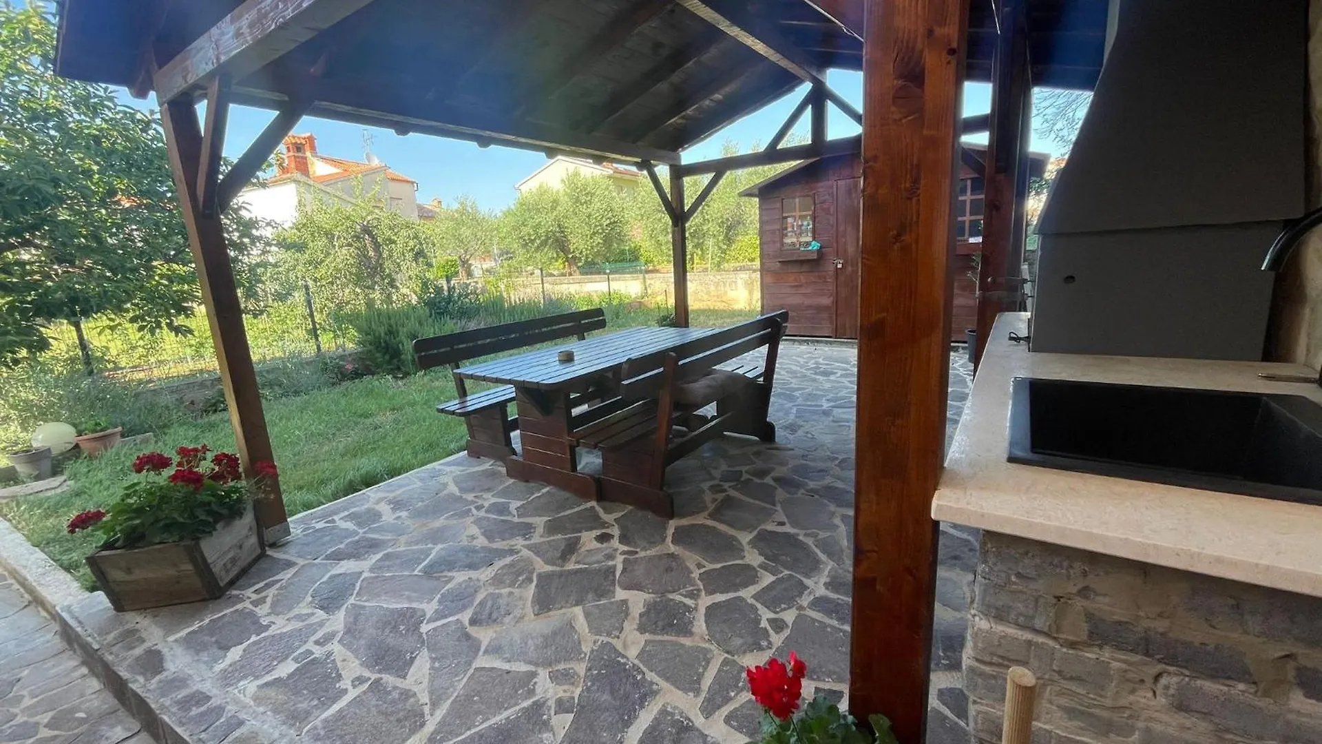 Milka Villa Galižana