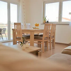 https://karbonaca-apartments.pula-hotels.org