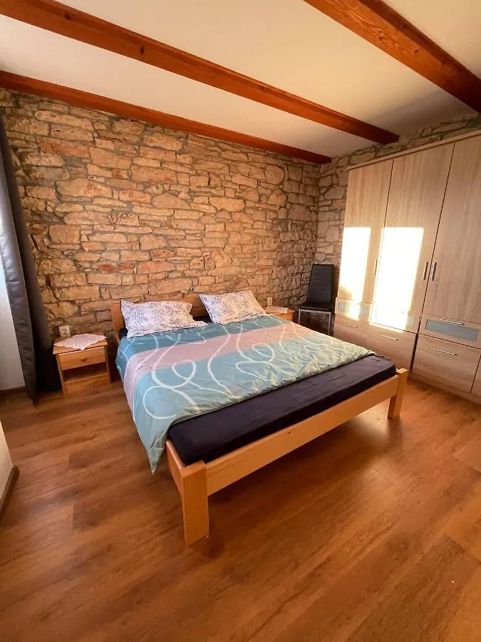Milka Villa Galizana Croatia